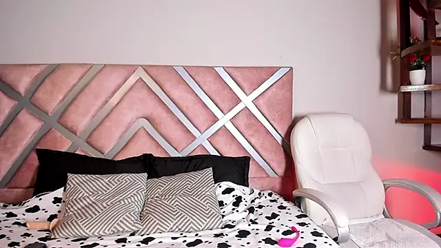  kylie  smith  online show from 01.18.25