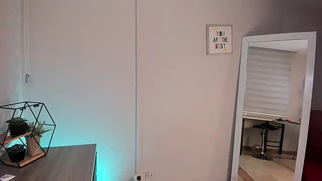  kylie  smith  online show from 01.30.25