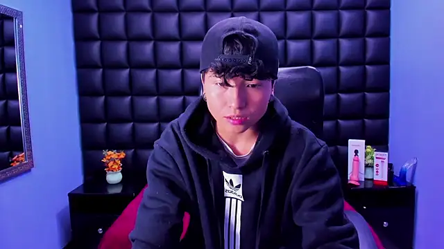 Im Mathias online show from 10.02.25