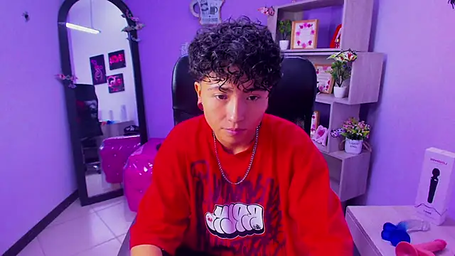 Im Mathias online show from 11.04.25