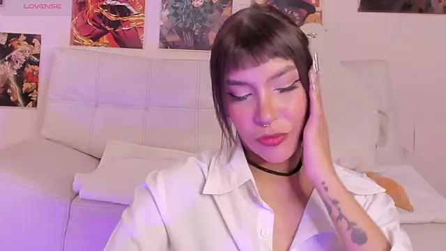 Luna-Chann online show from 09.17.25