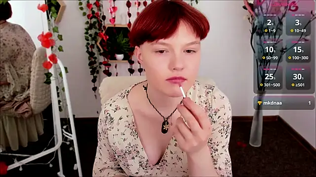 Snapshot of DreamyLuna chatting on 02.03.25 DreamyLuna online show from 02.03.25