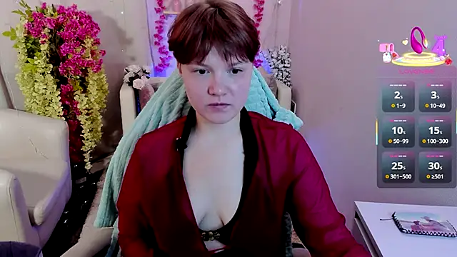 DreamyLuna online show from 09.17.25