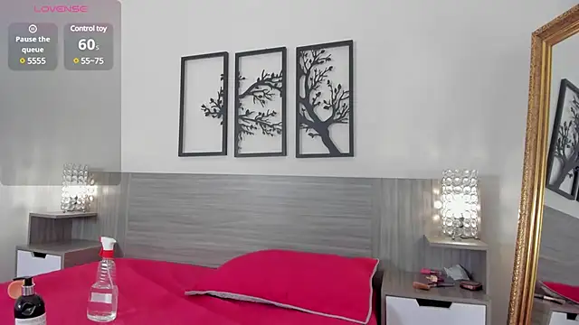 AmaraVelez online show from 01.30.25