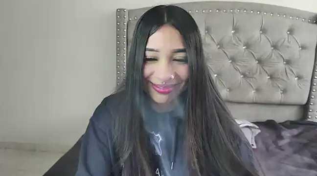 Nesuko kamado  online show from 03.13.25