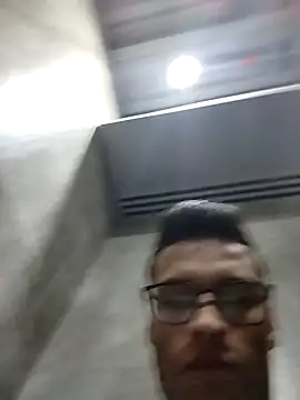 Moli2020 online show from 04.11.26