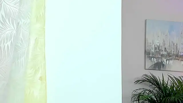 Snapshot of scarlet_hill chatting on 01.24.25 scarlet hill online show from 01.24.25