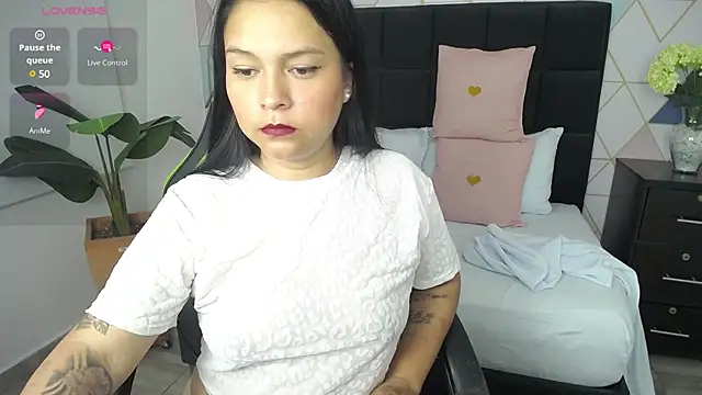 nare celebi online show from 12.17.24