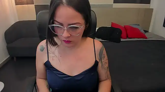 Zara Jackson online show from 01.09.25
