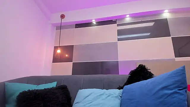 Zara Jackson online show from 12.01.25