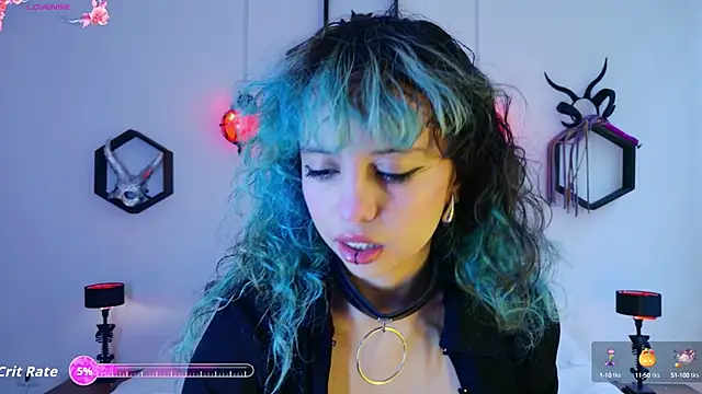 Sweet Chaos online show from 10.07.25