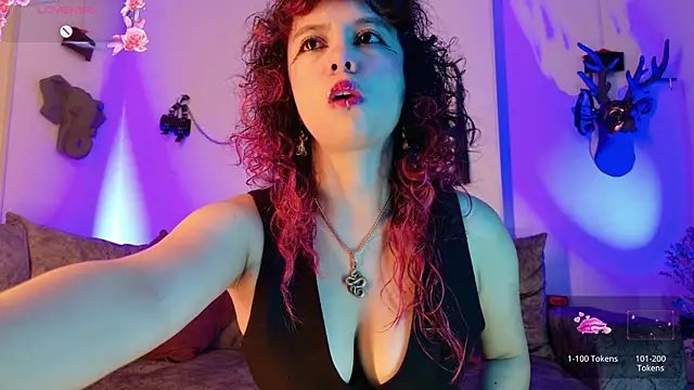 Sweet Chaos online show from 06.05.26