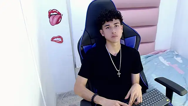 johnny cagee online show from 12.07.24
