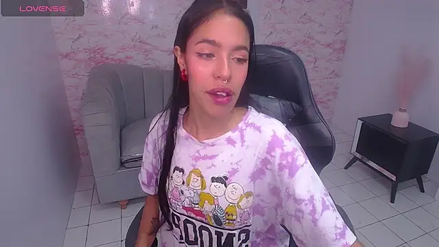 stephania t online show from 01.04.25
