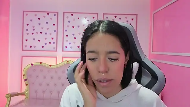 stephania t online show from 09.25.25