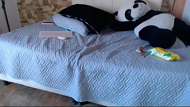 julz 03 online show from 03.13.26