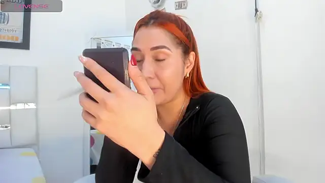 Alba Grey online show from 01.14.26