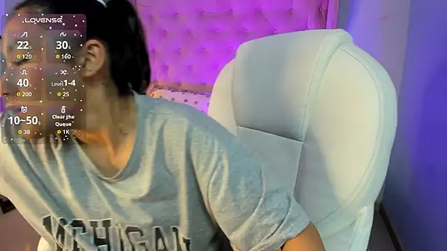  Sophie  miller online show from 02.08.26