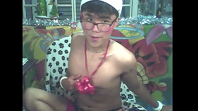 Baby Cream online show from 12.02.24