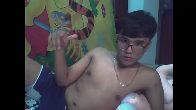 Baby Cream online show from 12.04.24