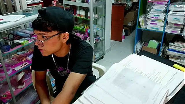 Baby Cream online show from 02.05.25