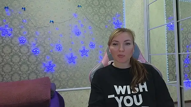 -DIVORA- online show from 02.21.25