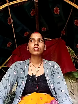 Diya  Baby online show from 12.27.24