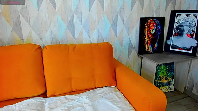 Snapshot of Michelle_Blond chatting on 03.16.25 Michelle Blond online show from 03.16.25