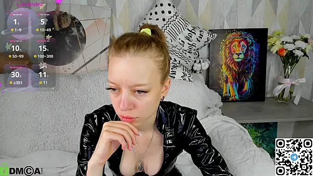 Snapshot of Michelle_Blond chatting on 09.24.25 Michelle Blond online show from 09.24.25