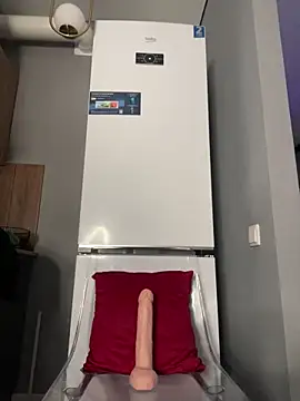 Miss chiks online show from 01.11.25