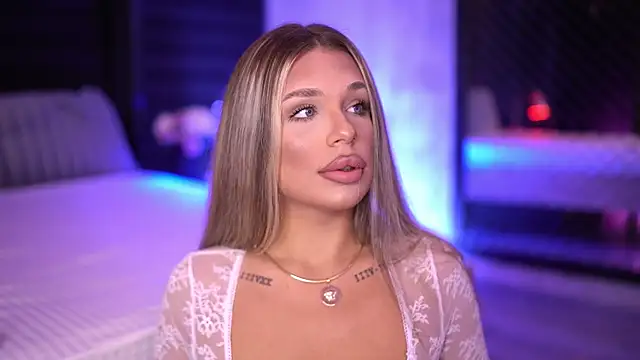 Candy Ivy online show from 02.22.25