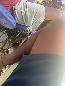 Snapshot of tamil000000 chatting on 03.10.25 tamil000000 online show from 03.10.25