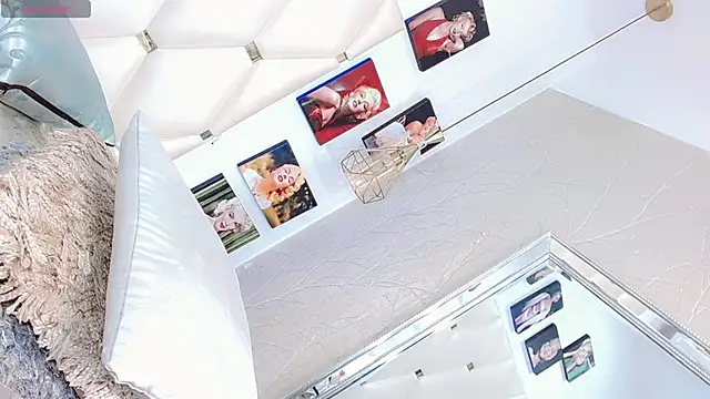 Niccolls Princess online show from 02.28.25