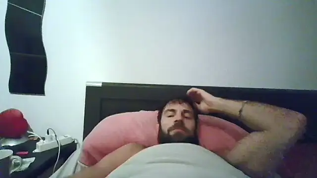 alpha-hunk online show from 10.26.25