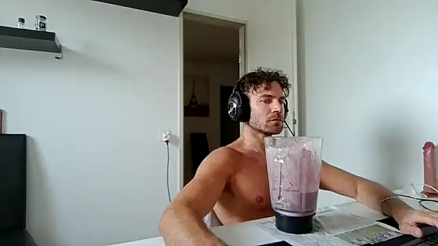 alpha-hunk online show from 05.04.26