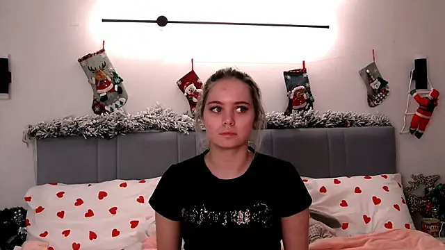 SIlviaBeyt online show from 12.22.24