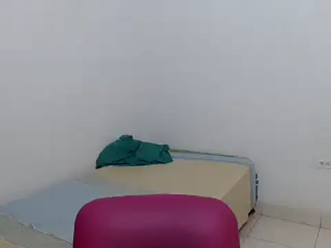 Snapshot of estefania224 chatting on 03.06.25 estefania224 online show from 03.06.25