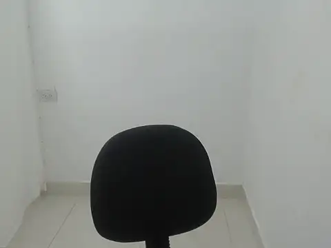 Snapshot of estefania224 chatting on 02.15.26 estefania224 online show from 02.15.26