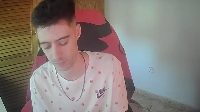 Snapshot of Murcianito chatting on 05.16.26 Murcianito online show from 05.16.26