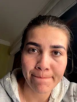 Snapshot of aurora_divine chatting on 11.14.25 aurora divine online show from 11.14.25