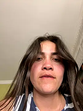 Snapshot of aurora_divine chatting on 12.02.25 aurora divine online show from 12.02.25