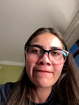 Snapshot of aurora_divine chatting on 12.03.25 aurora divine online show from 12.03.25