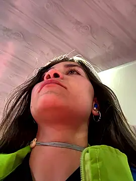 Snapshot of aurora_divine chatting on 01.15.26 aurora divine online show from 01.15.26