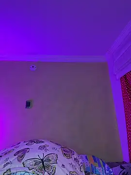 Snapshot of aurora_divine chatting on 02.23.26 aurora divine online show from 02.23.26