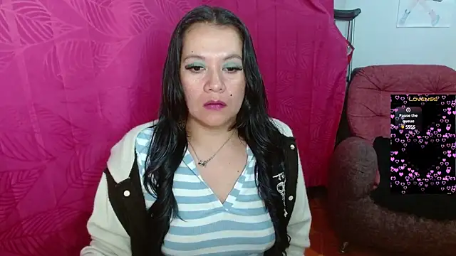 Mercy FoxX online show from 02.06.25