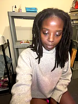 choclatepeaach online show from 11.03.25