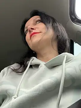 -OLYA- online show from 02.24.25