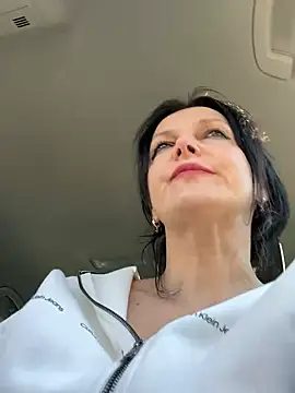 -OLYA- online show from 03.03.25
