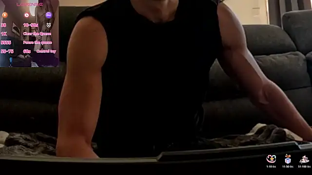 Snapshot of ApollonFit_x69 chatting on 10.20.25 ApollonFit x69 online show from 10.20.25