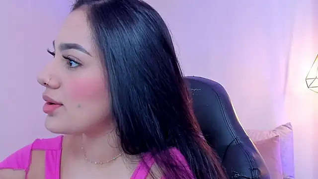 mallie quinn online show from 02.12.25